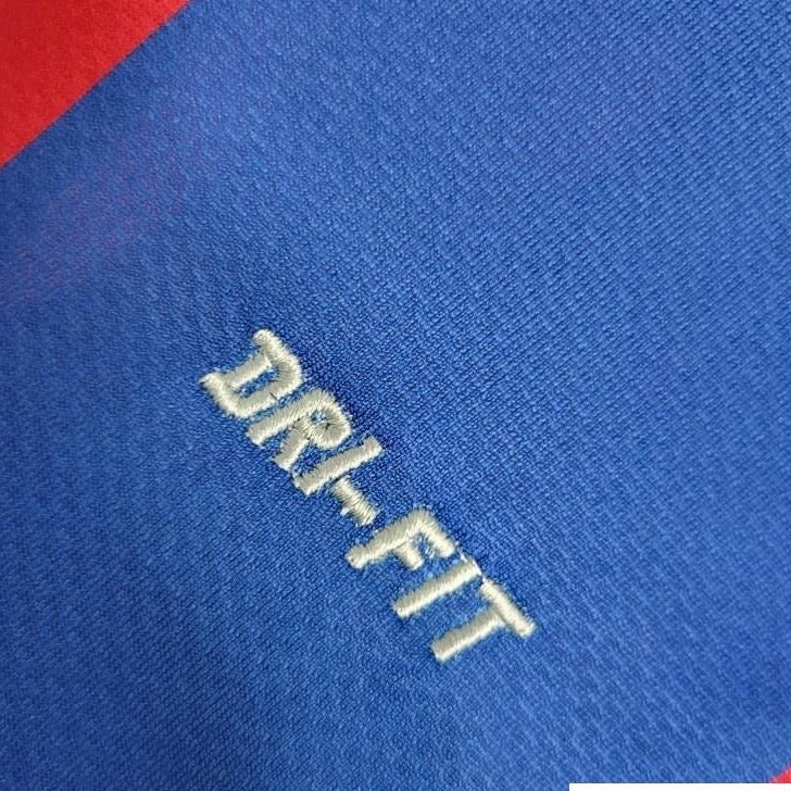 Barcelona 2010/11 Champions League Jersey - view 8