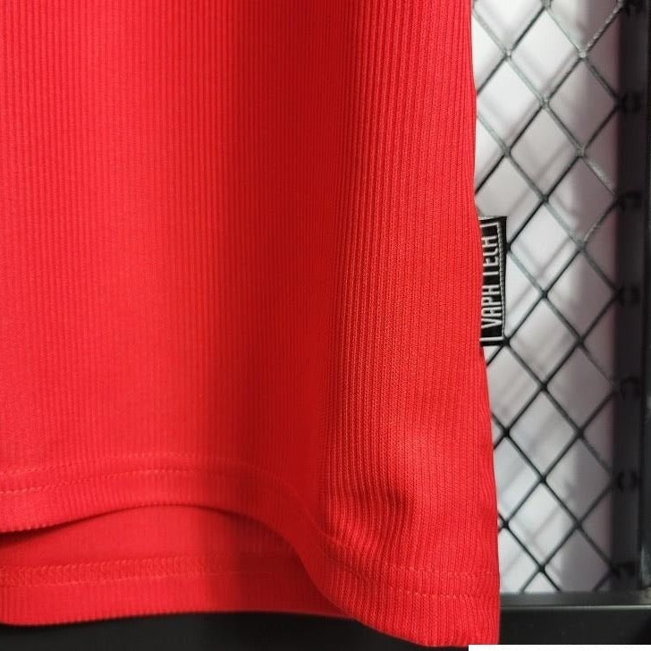 Manchester United 1999 Treble Winners Jersey - view 6