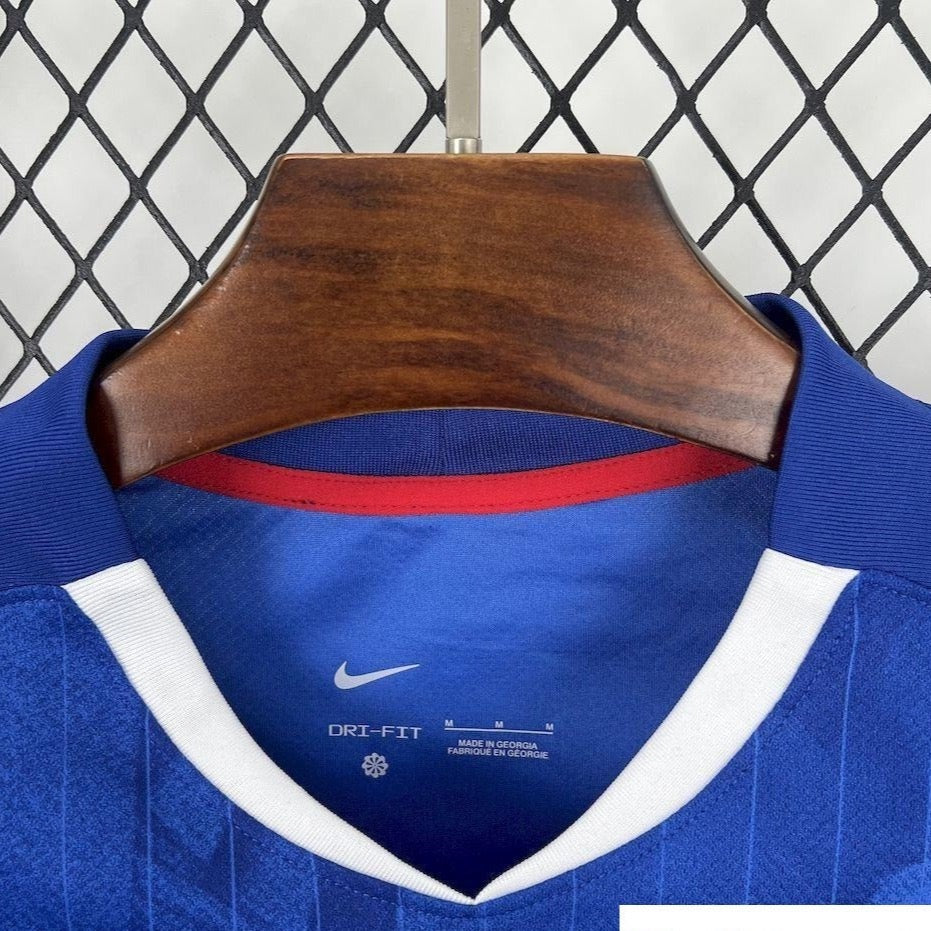 Chelsea 2025/26 Home Football Jersey - view 2