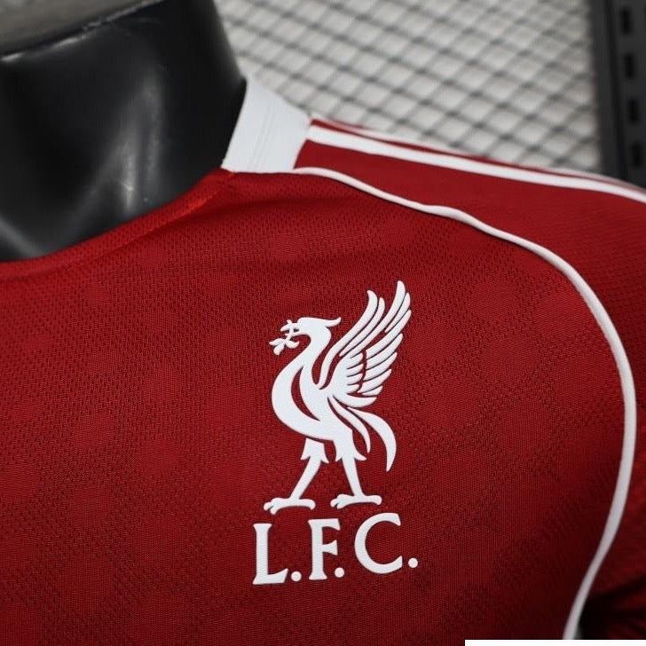 Liverpool 2025/26 Home Football Jersey - view 2