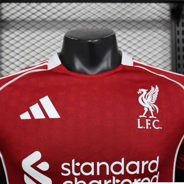 Liverpool 2025/26 Home Football Jersey - view 3