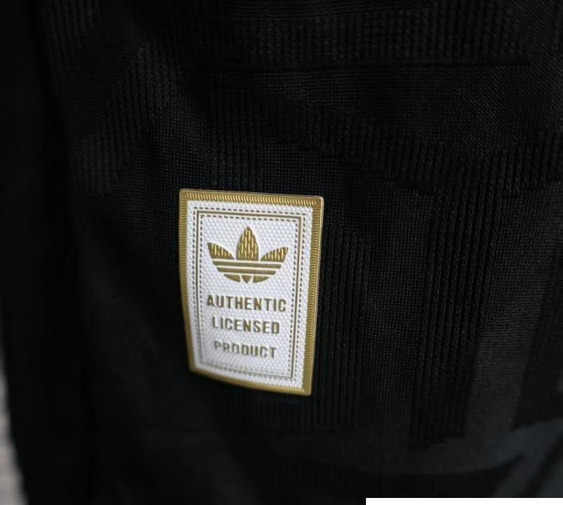 Player Version 2025 Mexico Black Pre-Match Jersey