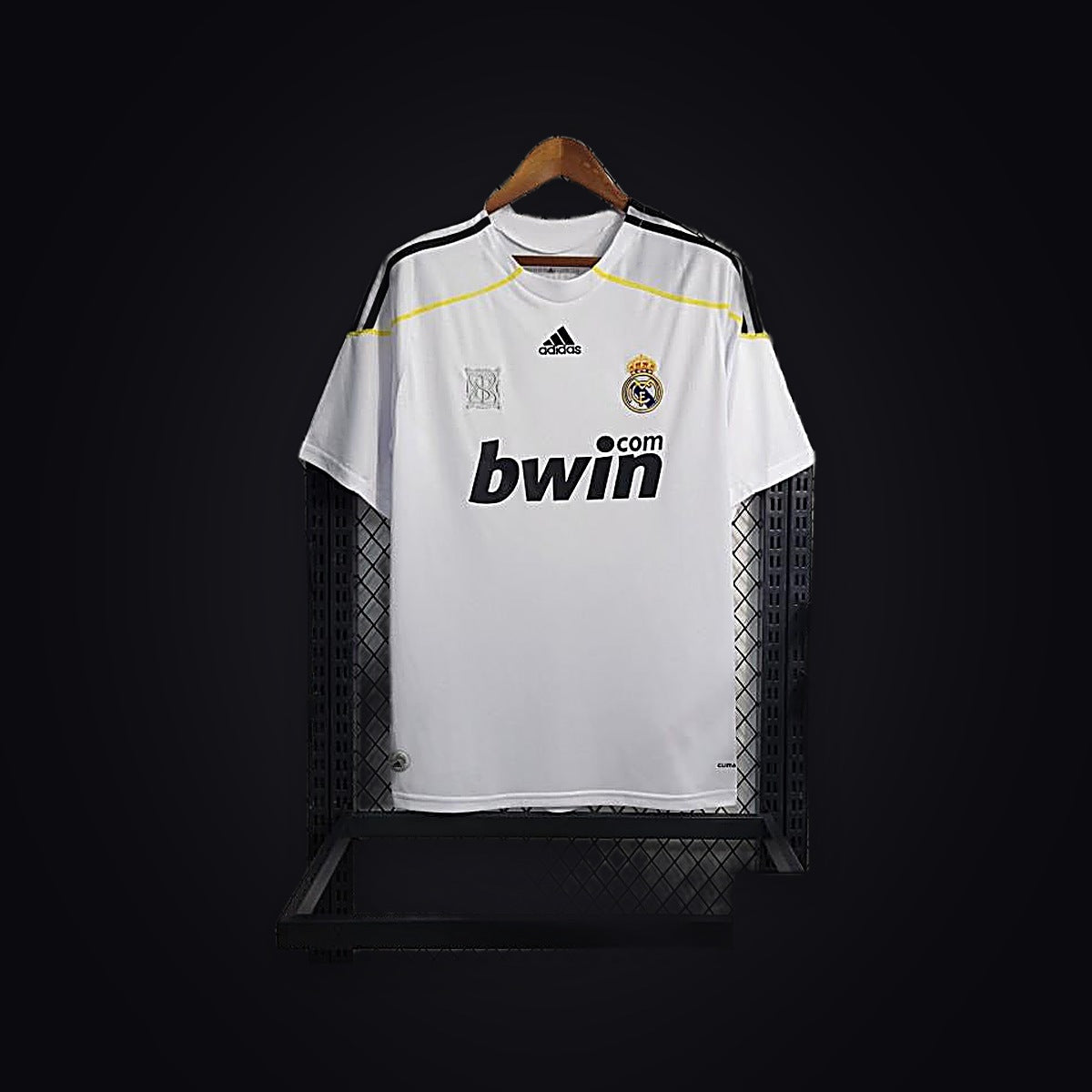 Retro 09/10 Real Madrid Home Jersey