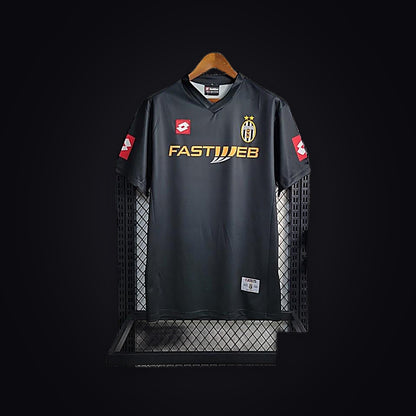 Retro 01-02 Juventus Away Black Jersey